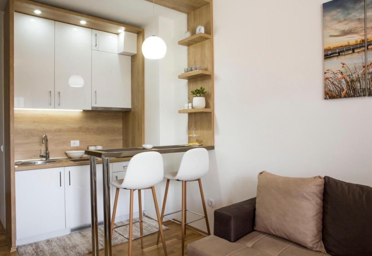 Apartment Mina *